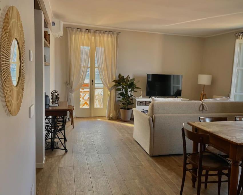 Il Noce Lake View Apartment Lezzeno Ngoại thất bức ảnh